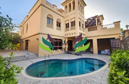 Villa - 5 Bedrooms - 5 Bathrooms for rent in Jumeirah 2 Villas - Jumeirah 2 - Jumeirah - Dubai
