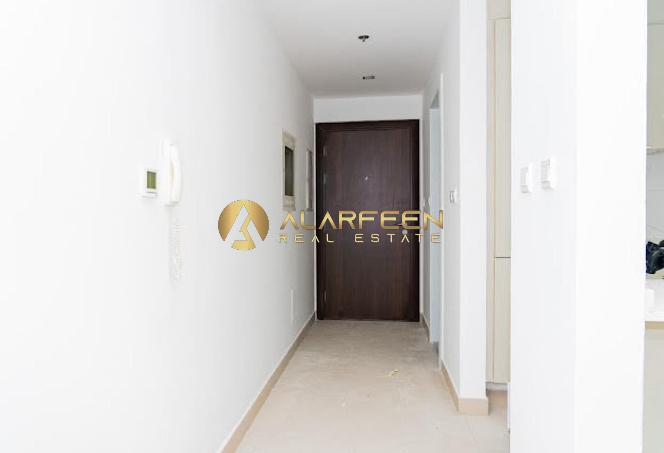 Classic Studio | Furnished | Prime Location photo 13
