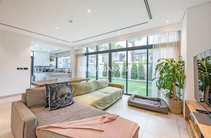Villa - 4 Bedrooms - 4 Bathrooms for sale in Jumeirah Luxury - Jumeirah Golf Estates - Dubai