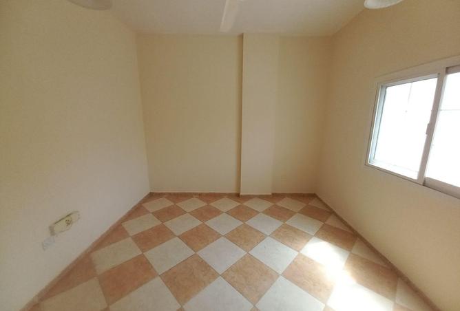 82353227 - Property Image 3