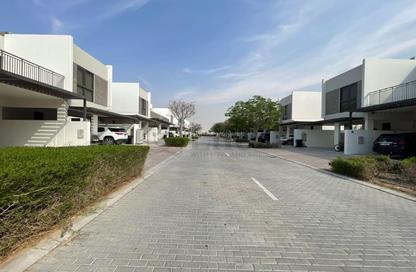 Villa - 3 - 4 for sale in Primrose - Damac Hills 2 - Dubai