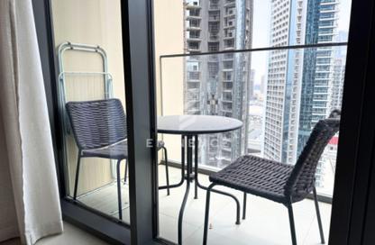 Apartment - 1 Bedroom - 1 Bathroom for rent in Burj Royale - Downtown Dubai - Dubai