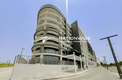 Apartment - 1 Bathroom for sale in The Gate - Masdar City - Abu Dhabi Apartment - 1 Bathroom for sale in The Gate - Masdar City - Abu Dhabi