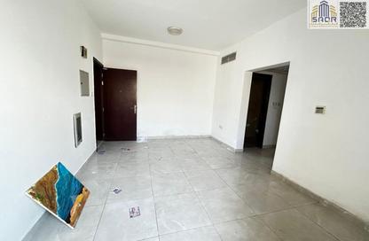Apartment - 1 Bedroom - 2 Bathrooms for rent in Al Jurf - Ajman Downtown - Ajman