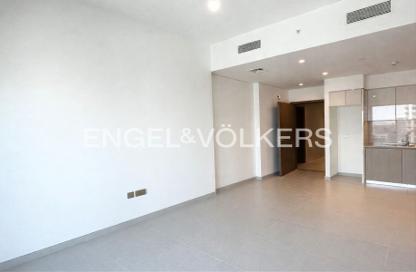 Apartment - 1 Bedroom - 1 Bathroom for sale in Burj Royale - Downtown Dubai - Dubai
