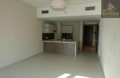 Apartment - 2 - 3 for rent in SOL Avenue - Business Bay - Dubai