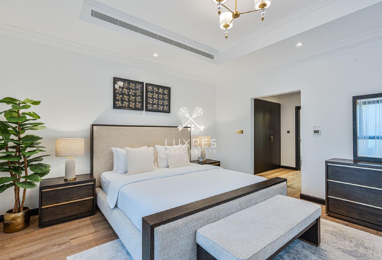 Exclusive 4BR + Maid | Upgraded | Palm Living photo 19