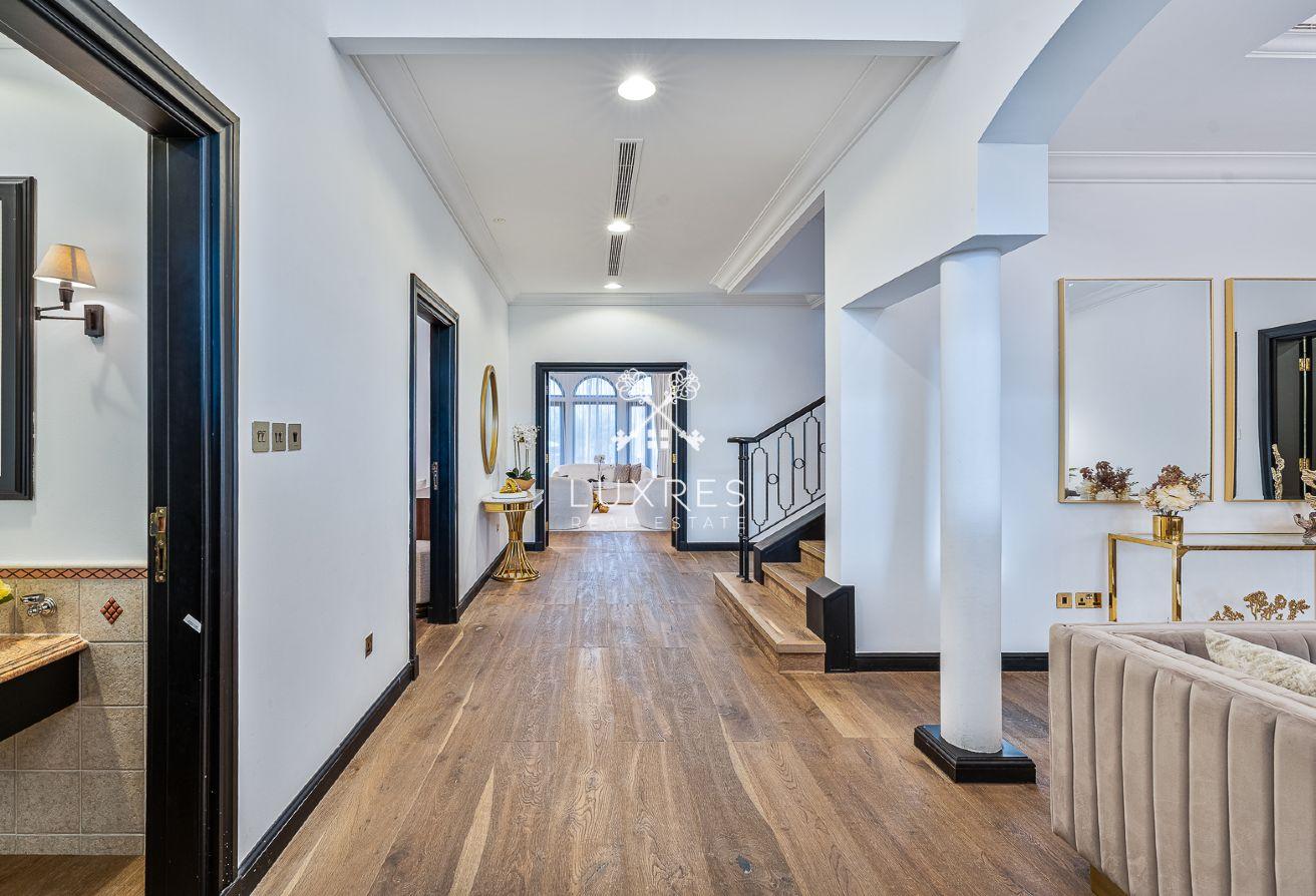 Exclusive 4BR + Maid | Upgraded | Palm Living photo 7