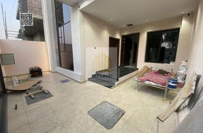 Townhouse - 4 Bedrooms - 6 Bathrooms for sale in Al Yasmeen 1 - Al Yasmeen - Ajman