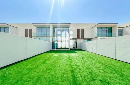 Townhouse - 2 Bedrooms - 4 Bathrooms for rent in Al Jubail Island - Abu Dhabi
