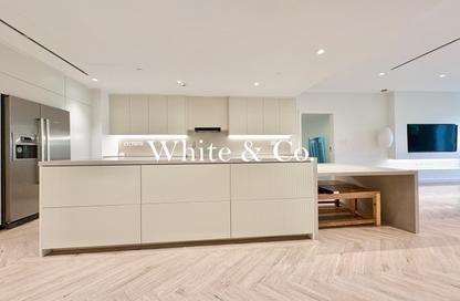 Apartment - 2 - 3 for rent in Marina Residences 4 - Marina Residences - Palm Jumeirah - Dubai