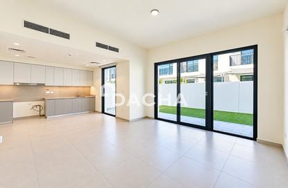 Villa - 4 - 4 for rent in Greenview - Emaar South - Dubai South (Dubai World Central) - Dubai