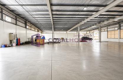 Warehouse - Studio for rent in Ras Al Khor Industrial 2 - Ras Al Khor - Dubai