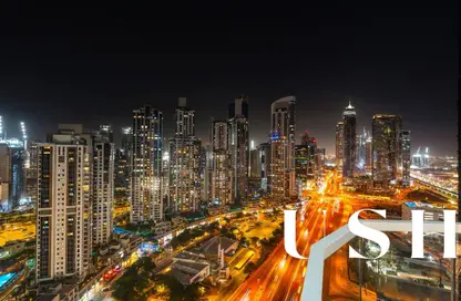 شقة - 2 غرف نوم - 2 حمامات للايجار في فندق ومساكن برج باراماونت - الخليج التجاري - دبي