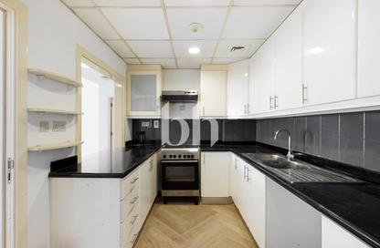 Apartment - 2 Bedrooms - 3 Bathrooms for sale in Shams 2 - Shams - Jumeirah Beach Residence - Dubai