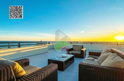 Apartment - 2 - 4 for sale in Sealine Residences - Al Zorah - Ajman
