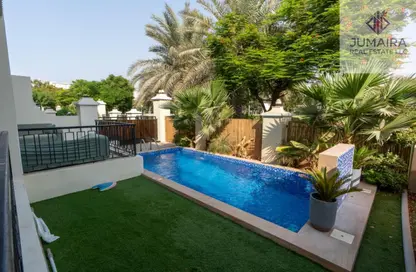 شقة - 4 غرف نوم - 5 حمامات للايجار في بيتي - قرية الحمرا - رأس الخيمة شقة - 4 غرف نوم - 5 حمامات للايجار في بيتي - قرية الحمرا - رأس الخيمة