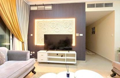 Apartment - 1 Bedroom - 2 Bathrooms for rent in New Al Taawun Road - Al Taawun - Sharjah