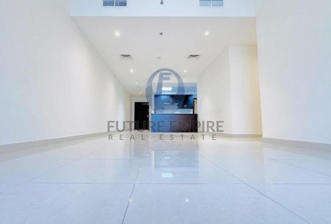 102822082 - Property Image 2