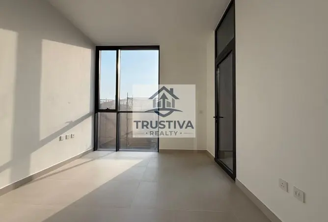 150016030 - Property Image 3