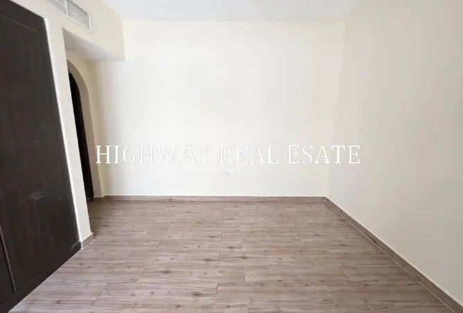 145546060 - Property Image 3