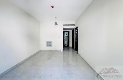 Full Floor - 2 Bedrooms - 2 Bathrooms for rent in Al Thani Muwaileh - Muwaileh Commercial - Sharjah Full Floor - 2 Bedrooms - 2 Bathrooms for rent in Al Thani Muwaileh - Muwaileh Commercial - Sharjah