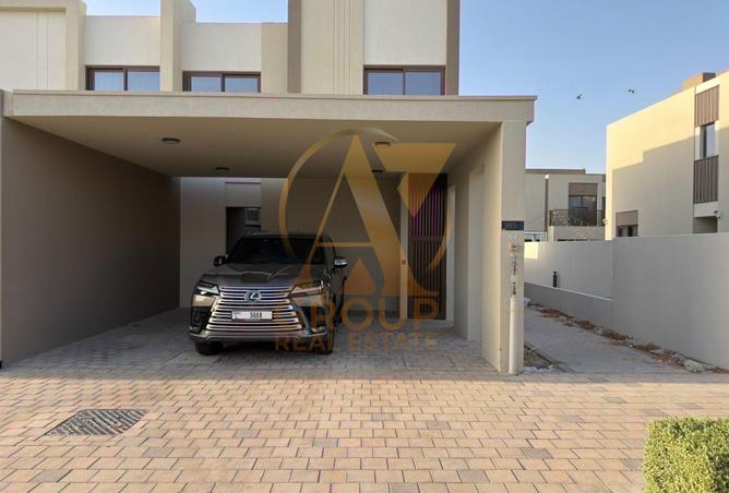 104265691 - Property Image 2