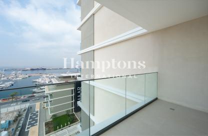 Apartment - 2 Bedrooms - 2 Bathrooms for rent in Seagate Building 3 - Seagate - Mina Rashid - Dubai