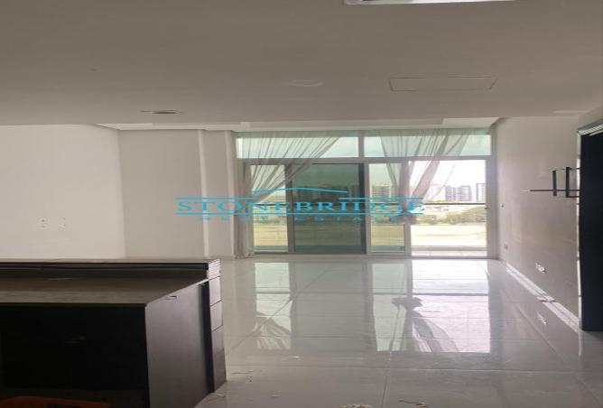 76123333 - Property Image 3