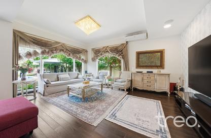 Villa - 4 Bedrooms - 5 Bathrooms for sale in Meadows 2 - Meadows - Dubai