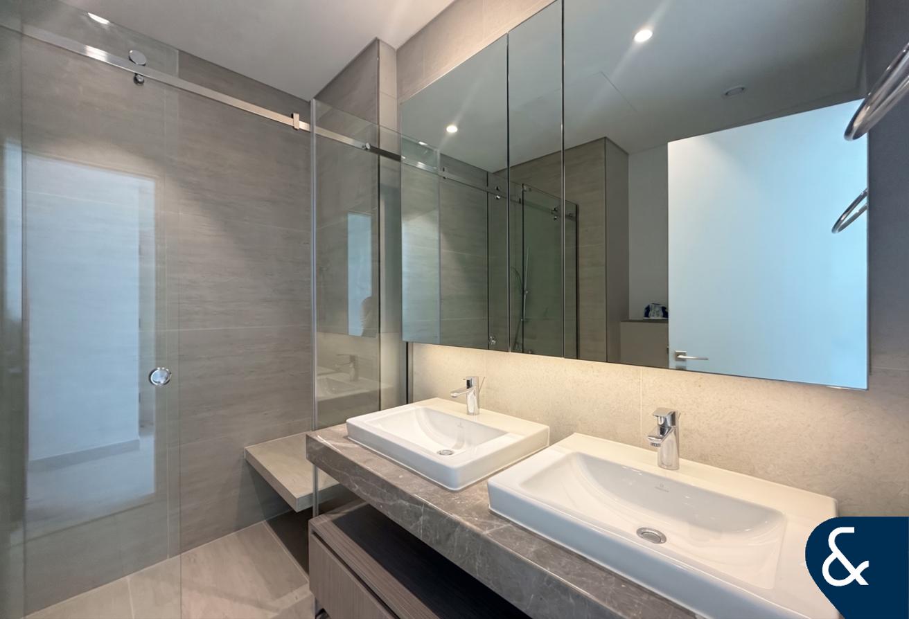 Burj & Water Views | Luxury | Duplex photo 10