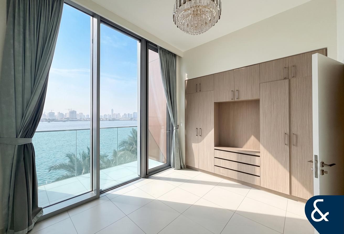 Burj & Water Views | Luxury | Duplex photo 14