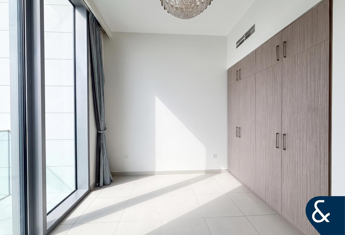 Burj & Water Views | Luxury | Duplex photo 16