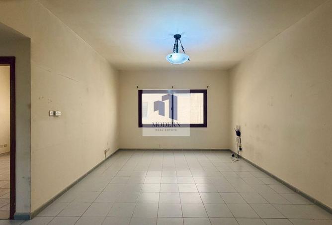 74623110 - Property Main Image