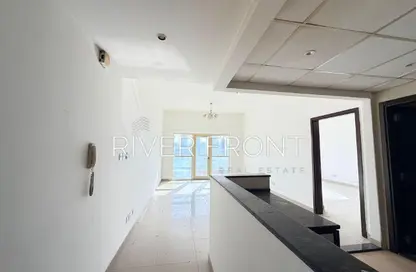 Apartment - 1 Bedroom - 2 Bathrooms for rent in Dana Tower - District 12 - Jumeirah Village Circle - Dubai Apartment - 1 Bedroom - 2 Bathrooms for rent in Dana Tower - District 12 - Jumeirah Village Circle - Dubai