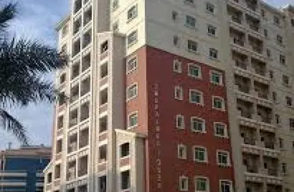 شقة - غرفة نوم - 1 حمام للايجار في برج ترافلغار - منطقة مركز الأعمال - المدينة العالمية - دبي