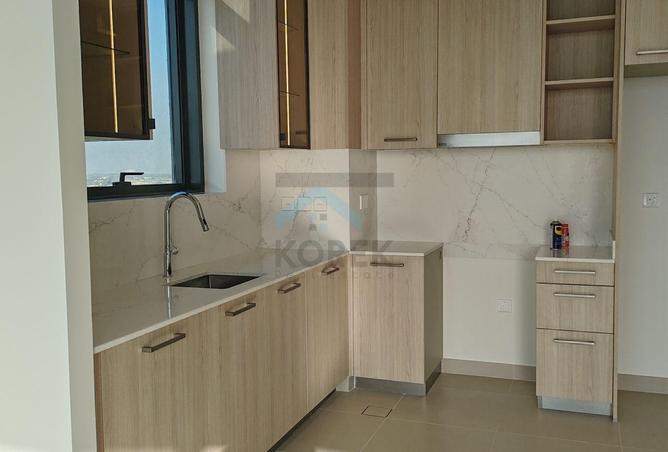 92273431 - صورة العقار 3
