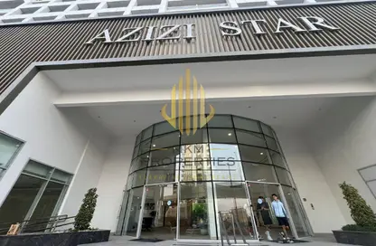 شقة - 1 حمام للبيع في عزيزي ستار - الفرجان - دبي