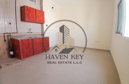 Whole Building - 1 - 1 for rent in 3033 Muwaileh Building - Muwaileh Commercial - Sharjah