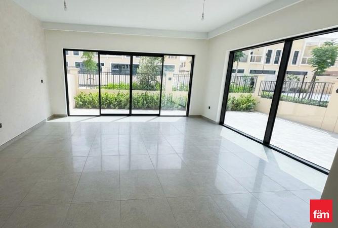 103238439 - Property Image 3