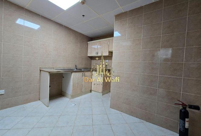 99540408 - صورة العقار 2