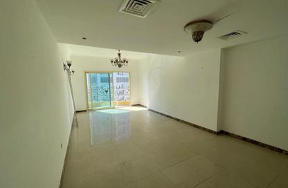 Apartment - 2 Bedrooms - 3 Bathrooms for rent in New Al Taawun Road - Al Taawun - Sharjah