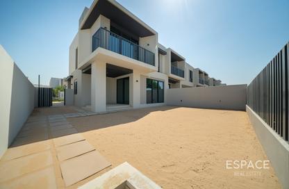 Villa - 4 Bedrooms - 6 Bathrooms for rent in Jebel Ali Village Villas - Jebel Ali Village - Jebel Ali - Dubai Villa - 4 Bedrooms - 6 Bathrooms for rent in Jebel Ali Village Villas - Jebel Ali Village - Jebel Ali - Dubai