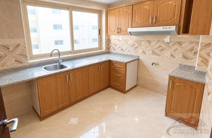 Apartment - 1 - 2 for rent in Muwailih Building - Muwaileh - Sharjah Apartment - 1 - 2 for rent in Muwailih Building - Muwaileh - Sharjah