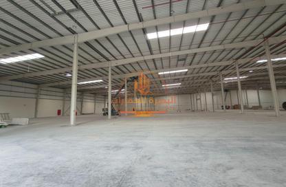 Warehouse - Studio - 4 Bathrooms for rent in Ali Mousa Building - Al Sajaa Industrial - Al Sajaa - Sharjah