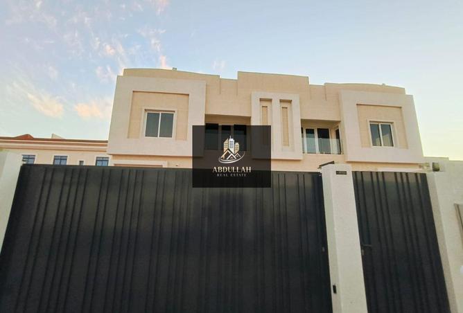 69495236 - Property Image 2