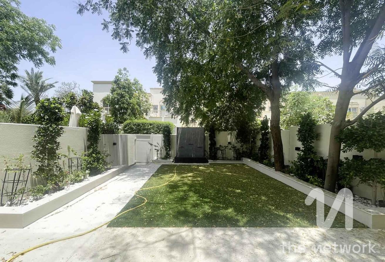 Fully Renovated | Type 4M Converted | Vacant photo 11