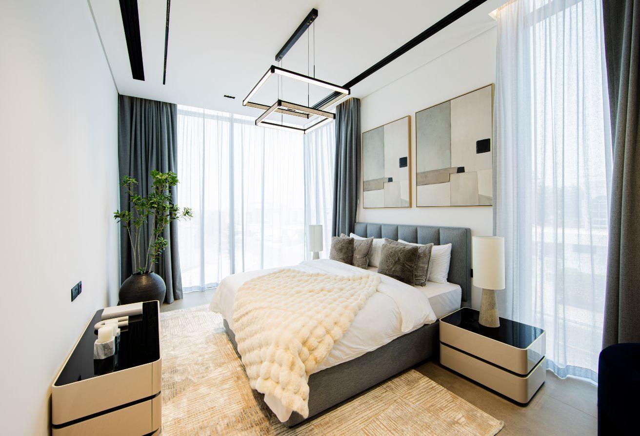 Prime Location | Luxury Villa | Unfurnished photo 5