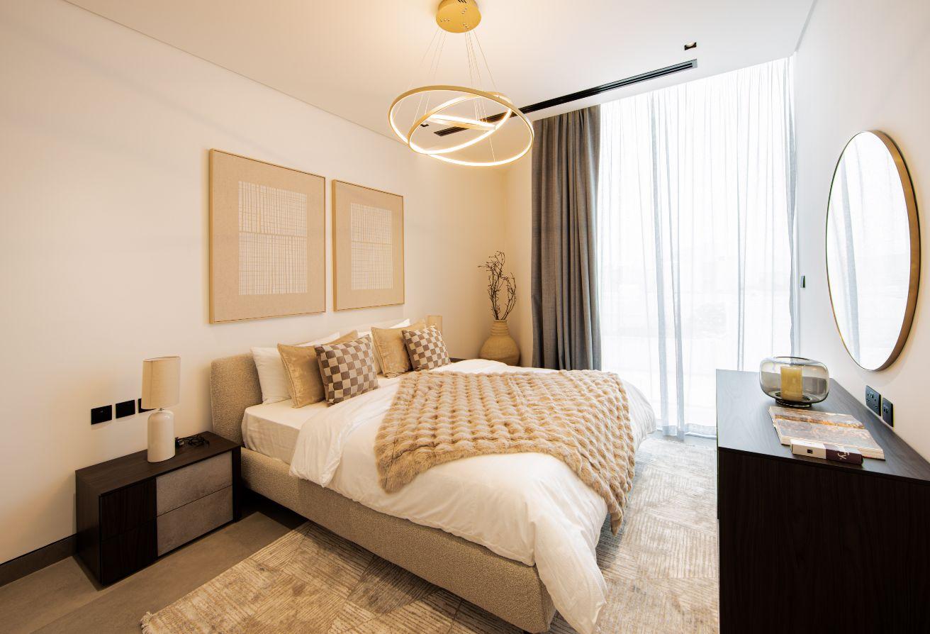 Prime Location | Luxury Villa | Unfurnished photo 8