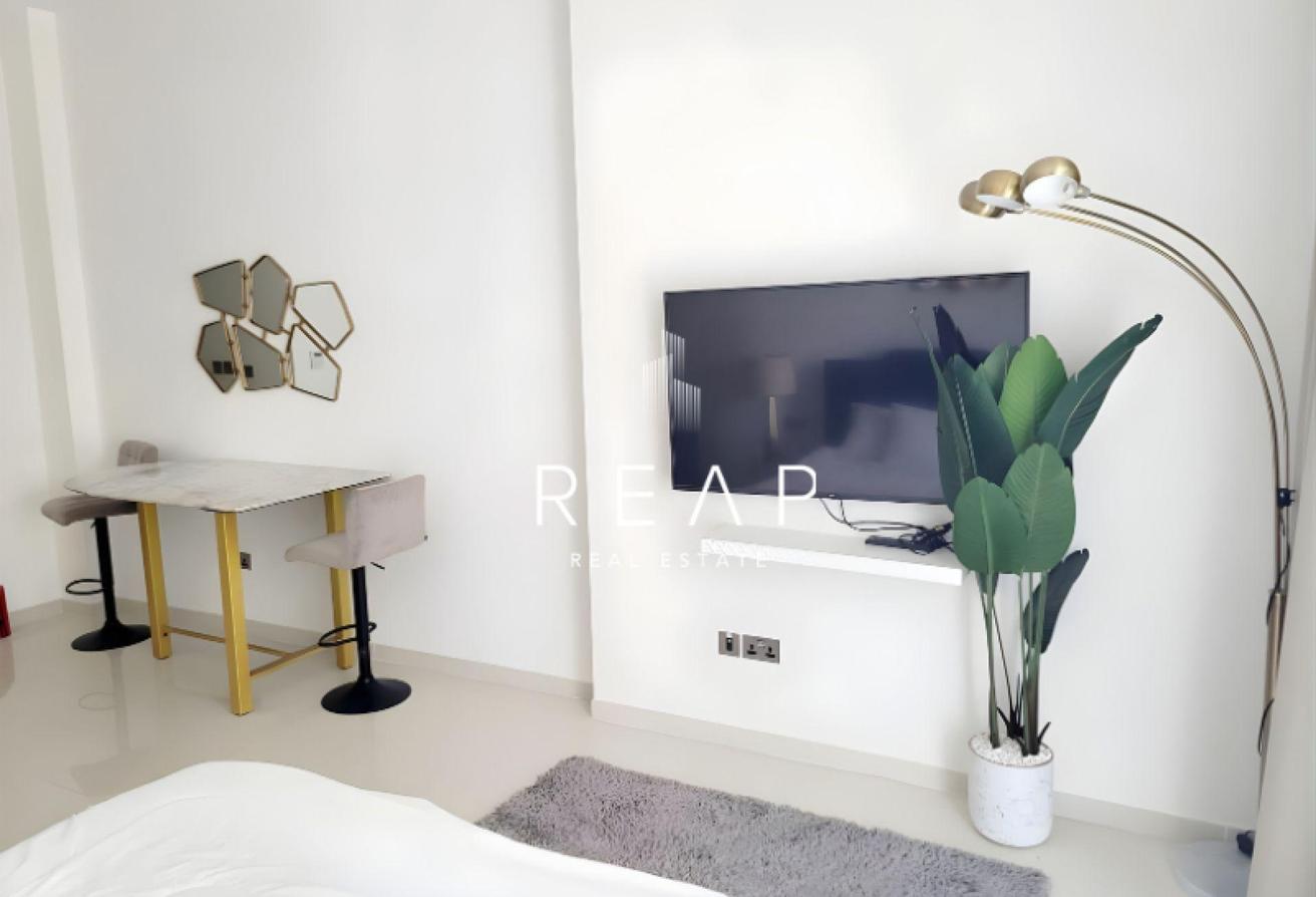 Largest Layout | Best Price | Fully Furnished photo 4